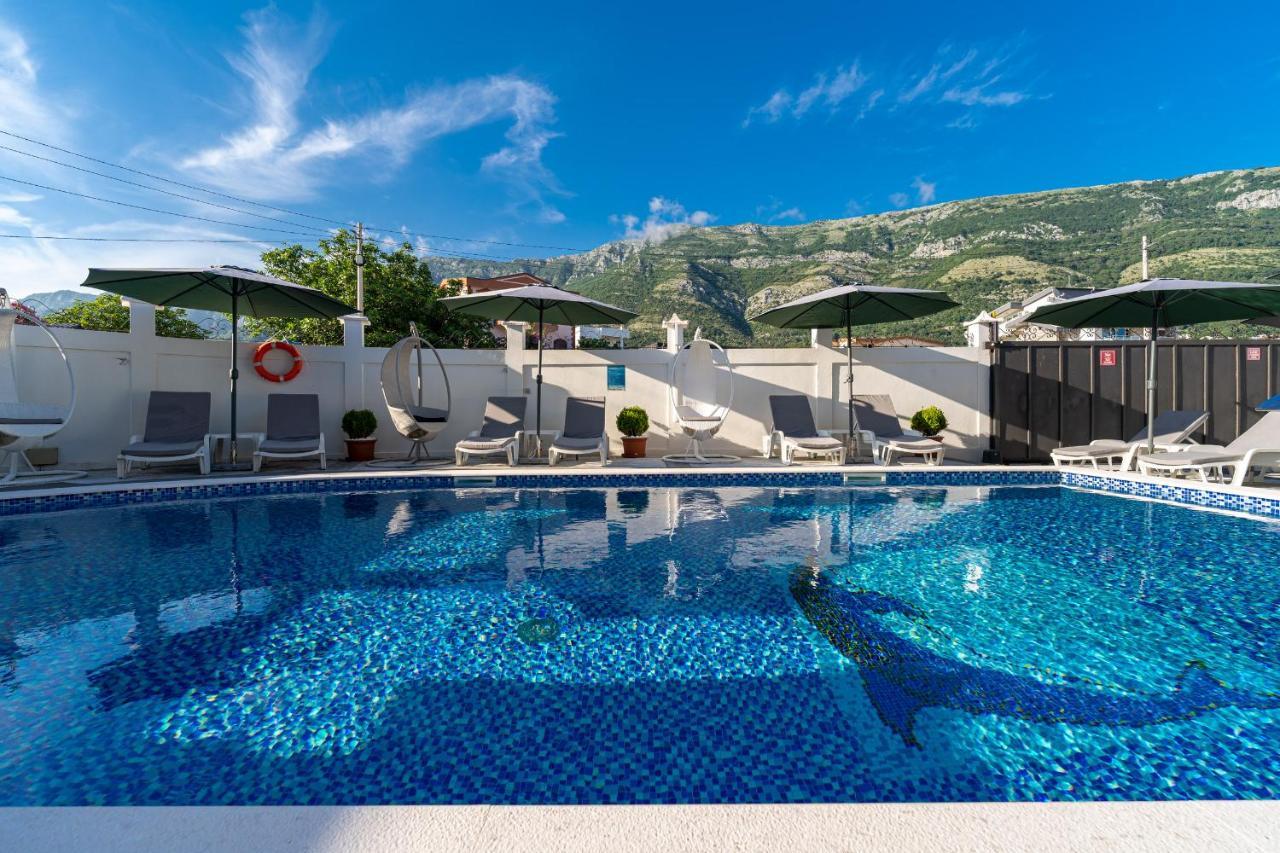 Delfin Apartments Sutomore Luaran gambar